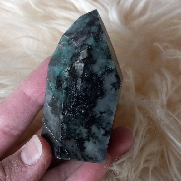 Emerald Tower - Picture 3 of 5